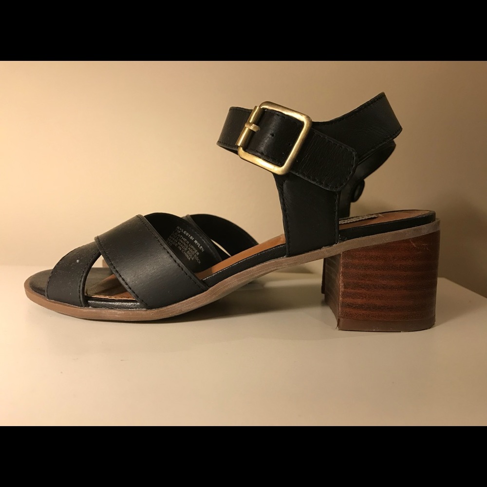Steve Madden Sandals
